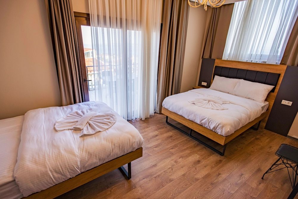 undefined Grand Balyan Hotel & Restaurant