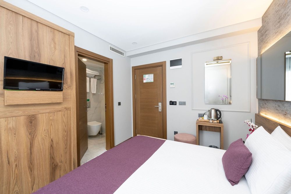 undefined Graziella Gold Hotel 8