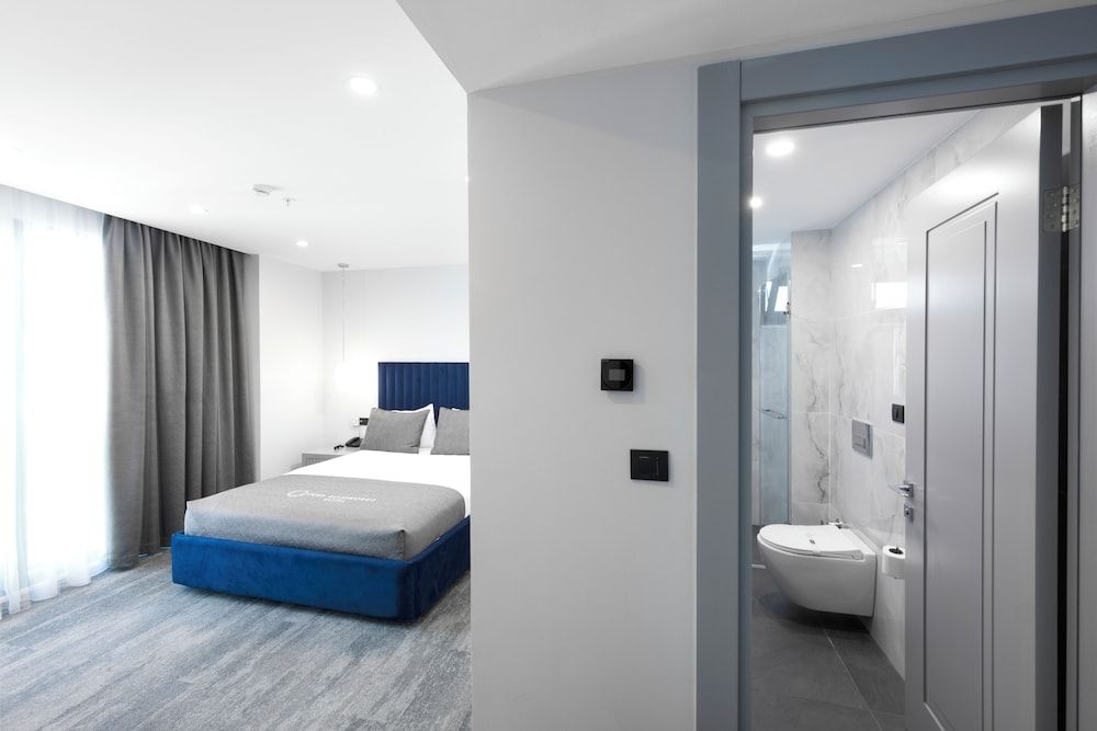 Pera Bosphorus Hotel Standard Room