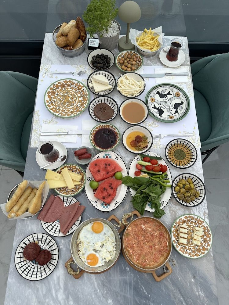 undefined Pera Bosphorus Hotel 9