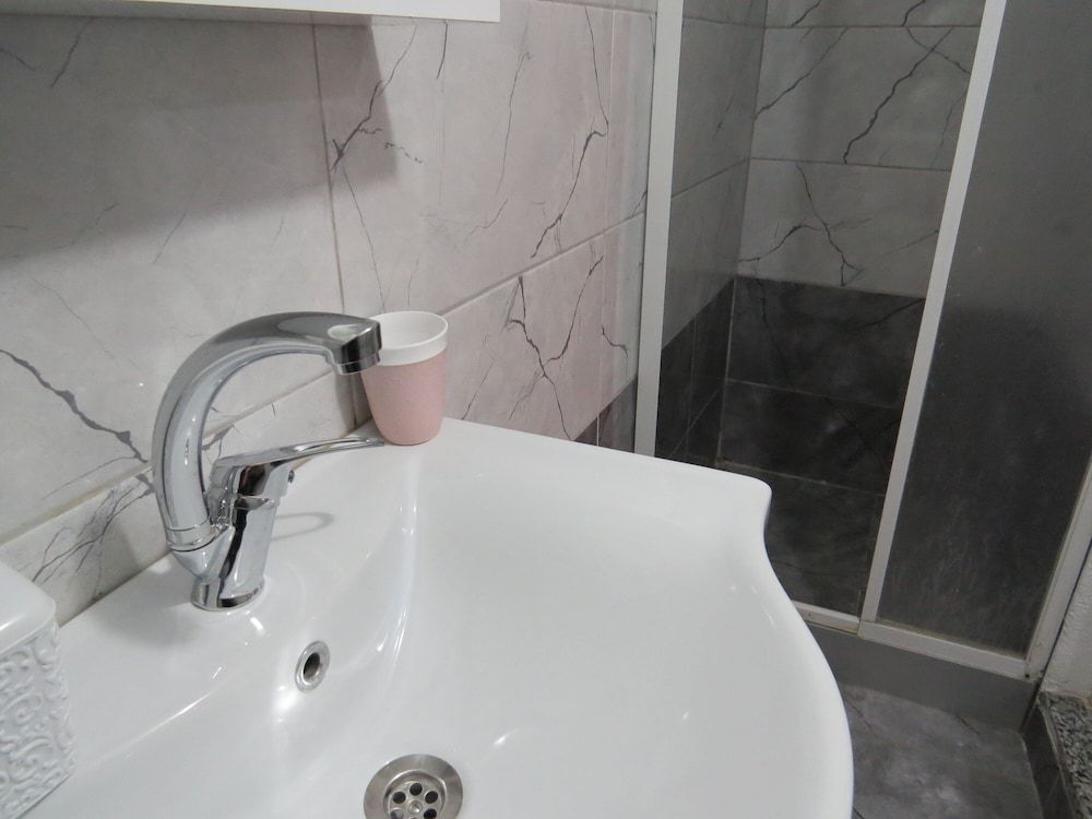 Istanberry - Pera Apartments Standard Studio, Annex Building 9