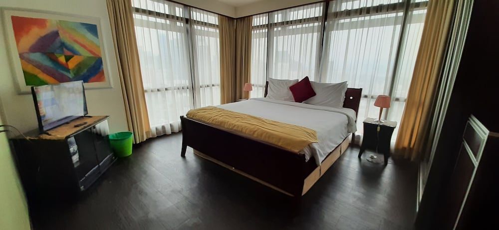 undefined Rihanna Service Suite at Times Square 9