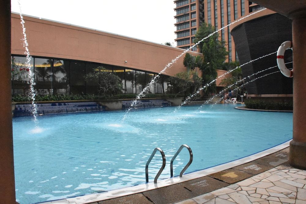 undefined Rihanna Service Suite at Times Square 4