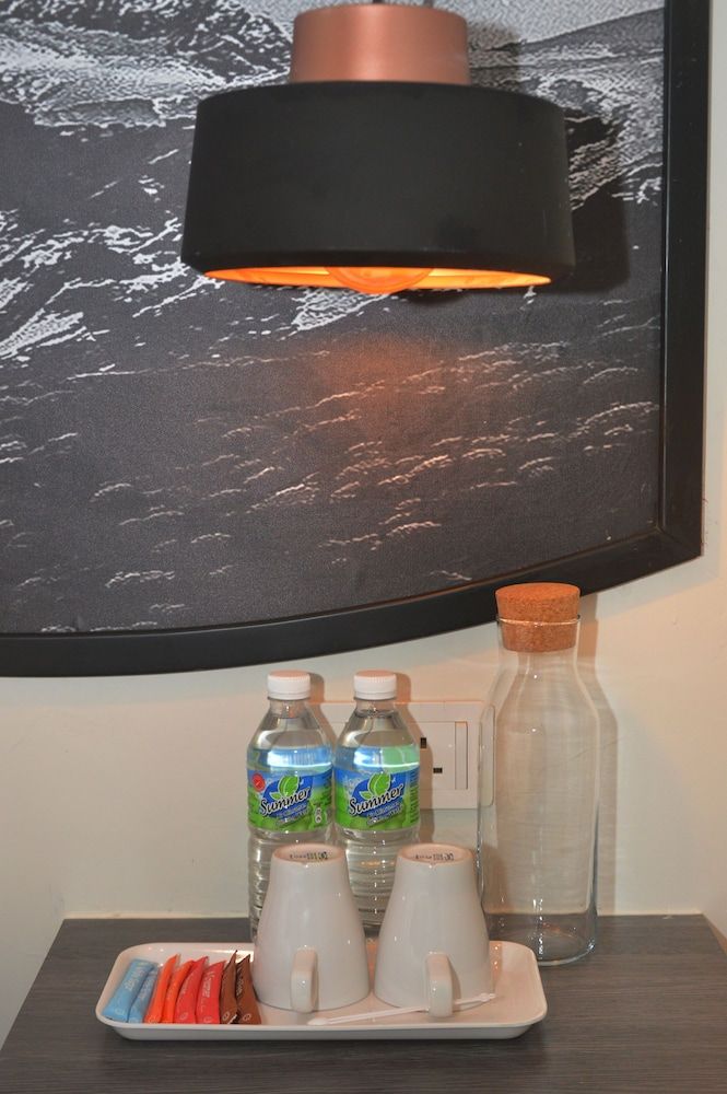 undefined De Luna Hotel 6