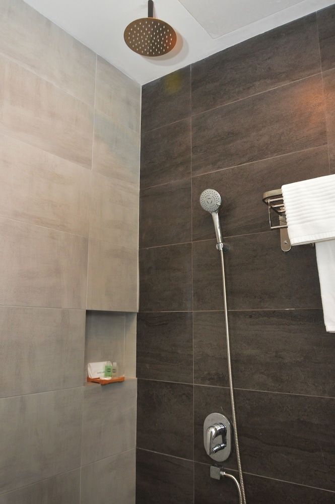 undefined De Luna Hotel 4