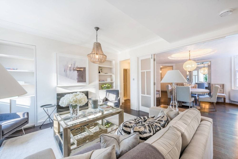 Luxurious 3-bed Apartment in London Apartment, Multiple Beds 16