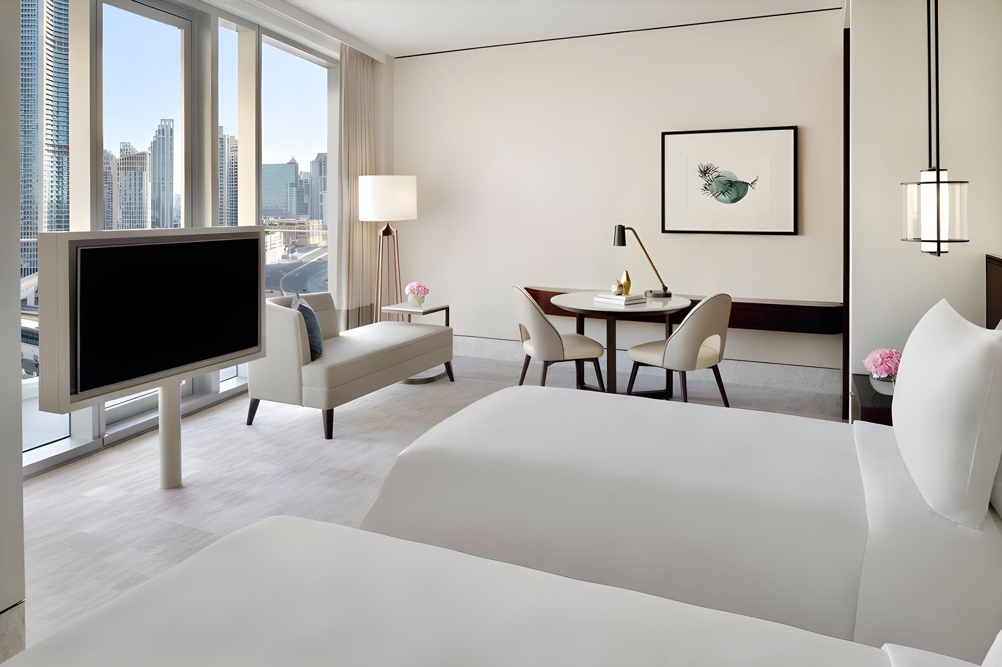 Club Burj View Twin Room