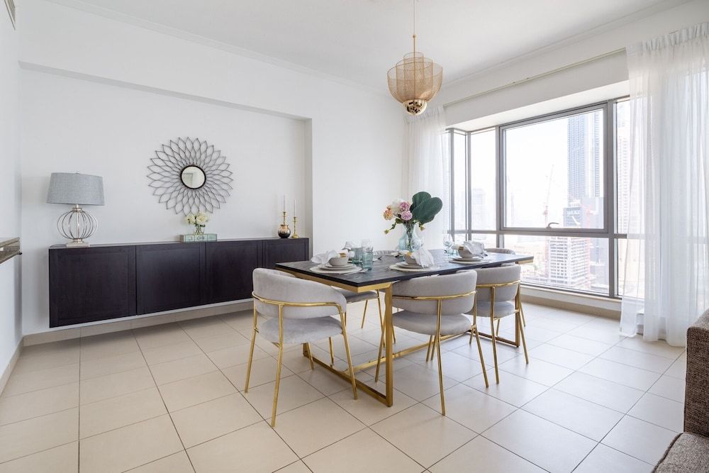 undefined Top-notch 2BR Apartment in Downtown 4