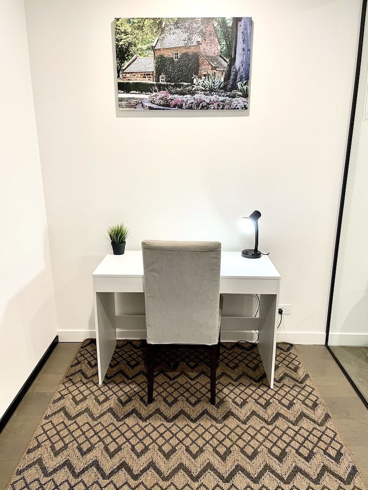 undefined Readyset Apartments Southern Cross 4