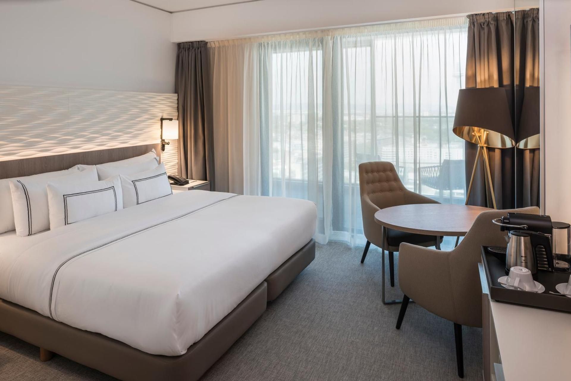The Level Room with Executive Lounge Access