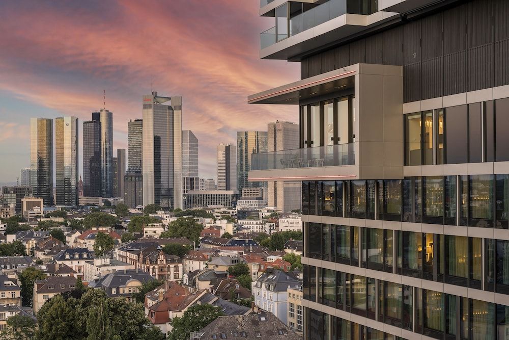 undefined Melia Frankfurt City