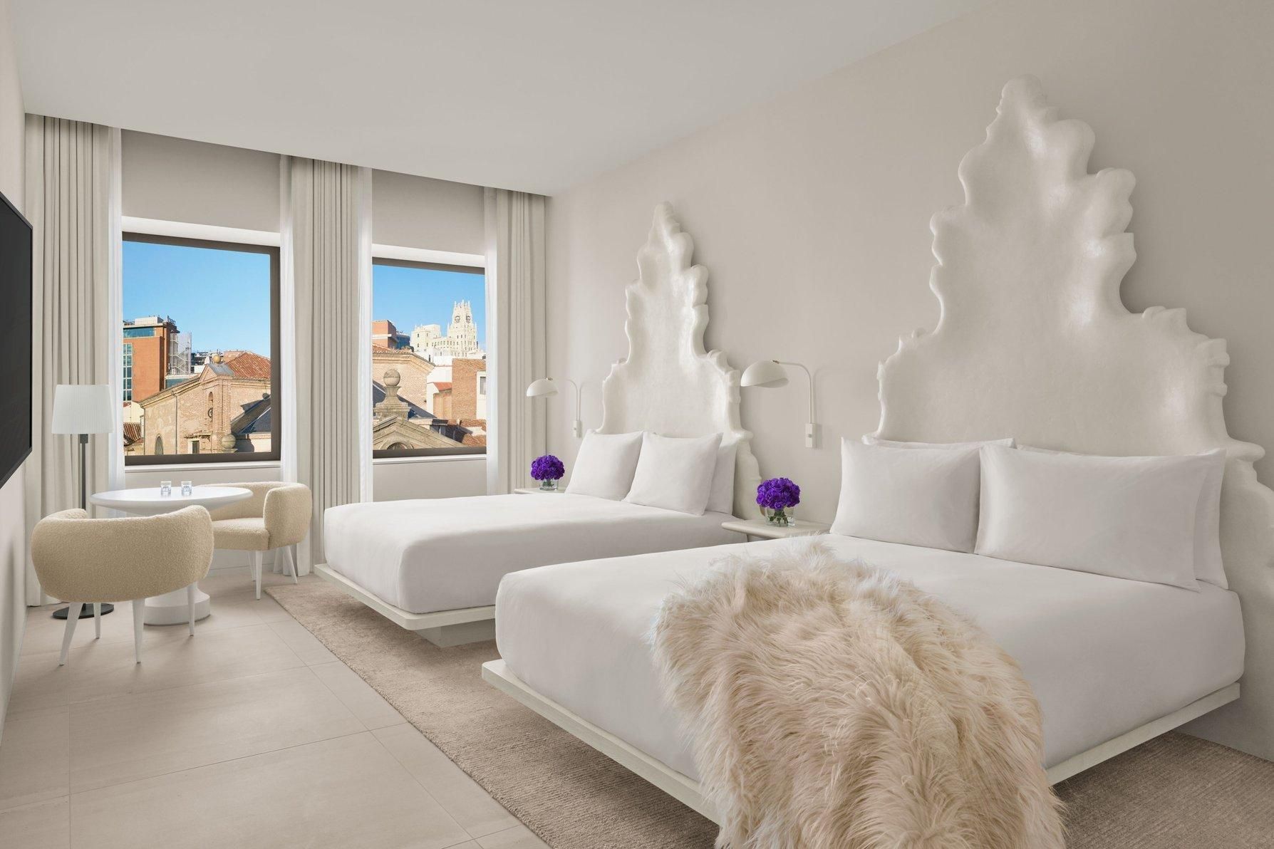 undefined The Madrid EDITION 6