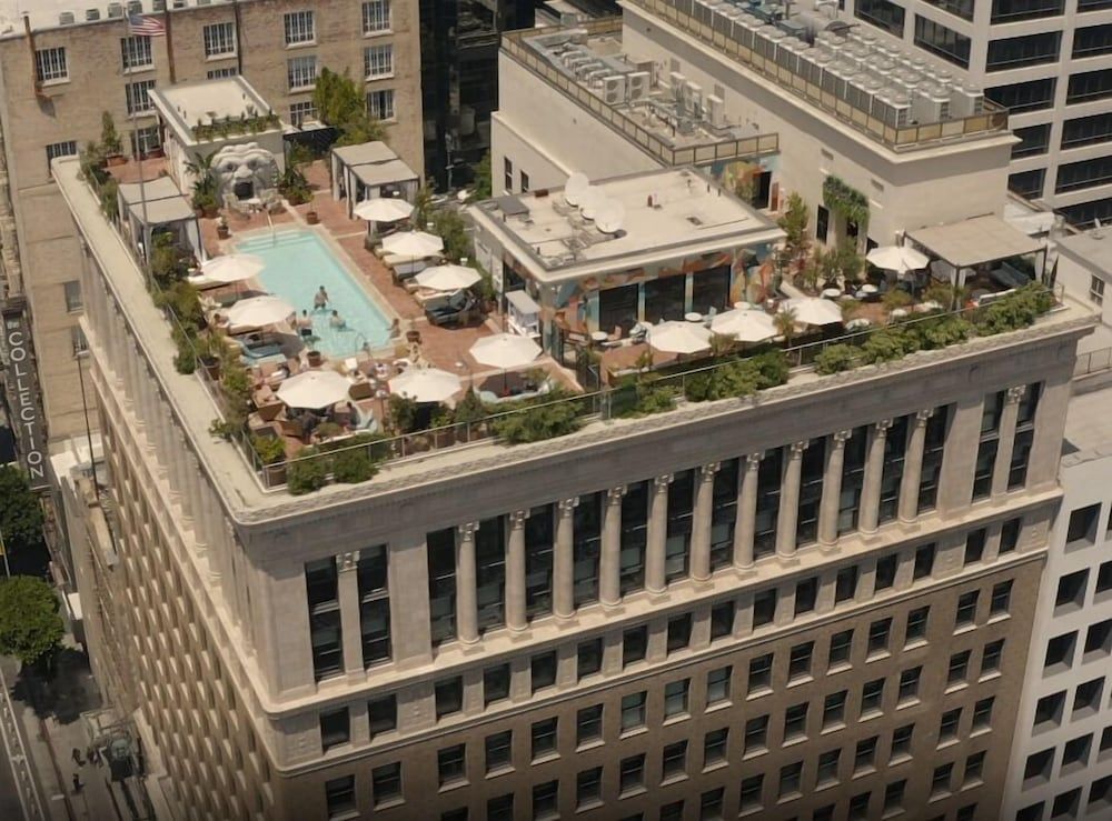 undefined Hotel Per La, Autograph Collection 3