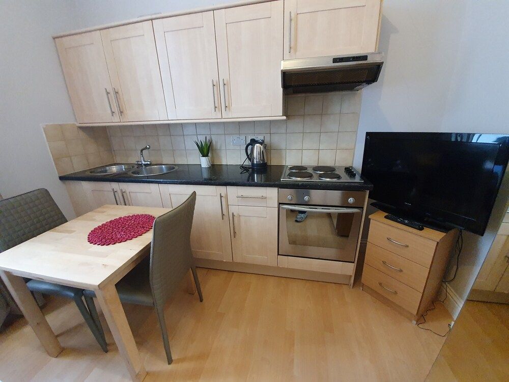 Studio Apartment in South Kensington 10 Studio 44