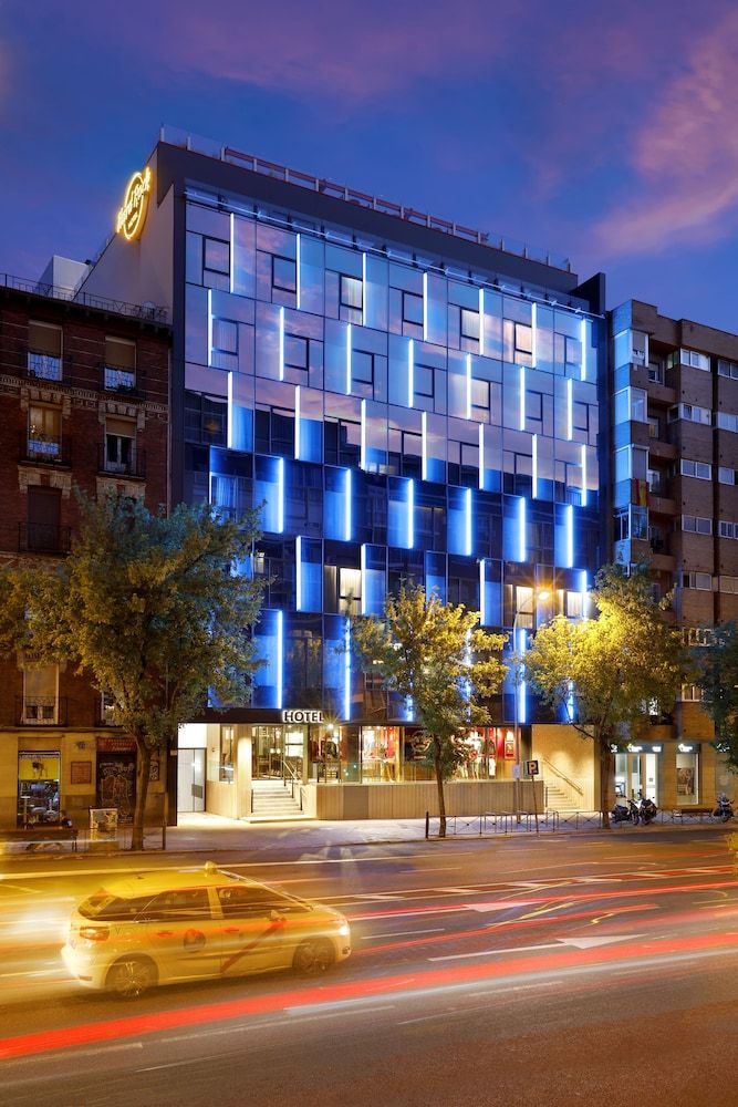 undefined Hard Rock Hotel Madrid 5