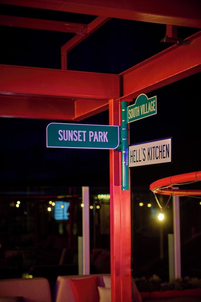 undefined Hard Rock Hotel Madrid 7