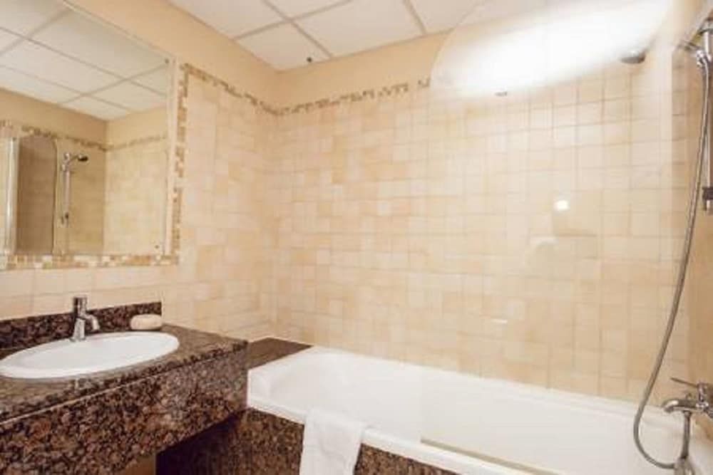 I am Heart of JBR Deluxe Studio 9