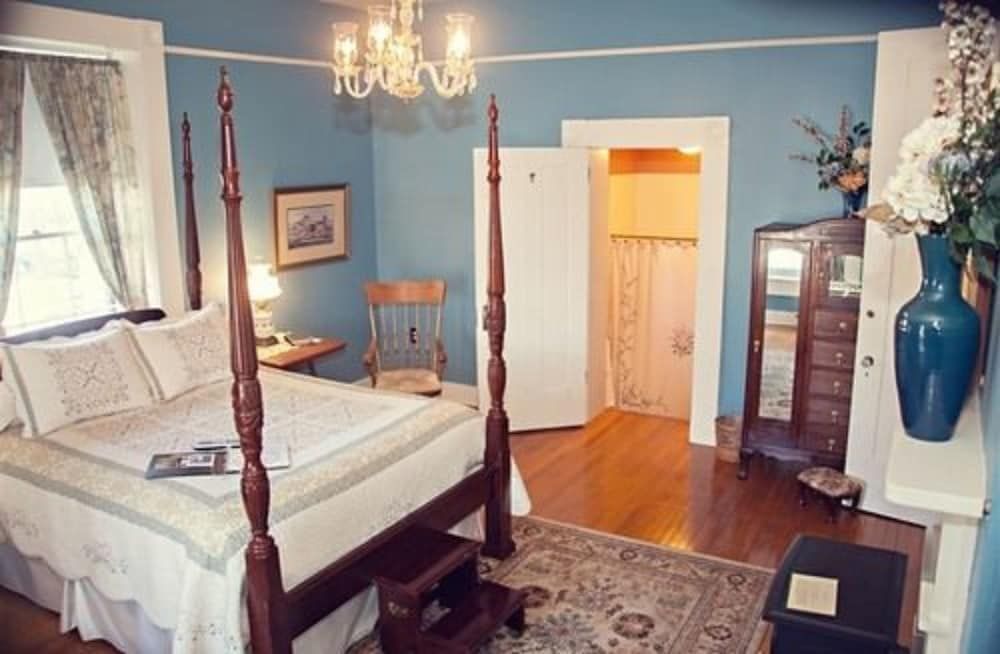 The Sunrise Room