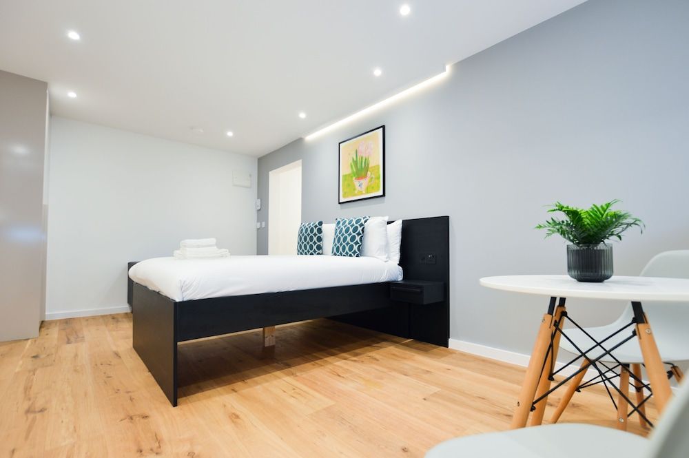 StayPrime Marylebone Serviced Apartments Deluxe Studio Apartment 6