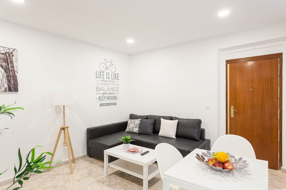 Boutique Apartments in the Heart of Madrid Design Apartment, 1 Bedroom (Design Urban Apt. Historic District) 12