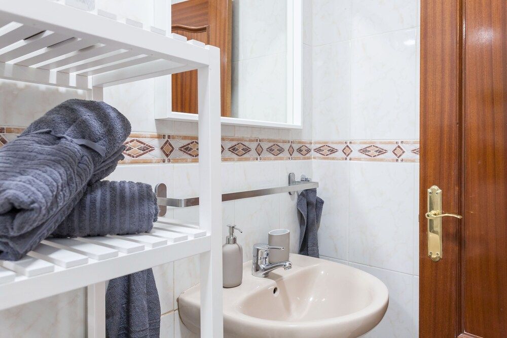 Boutique Apartments in the Heart of Madrid Design Apartment, 1 Bedroom (Design Urban Apt. Historic District) 13