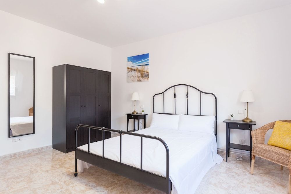 Boutique Apartments in the Heart of Madrid Design Apartment, 1 Bedroom (Design Urban Apt. Historic District) 6