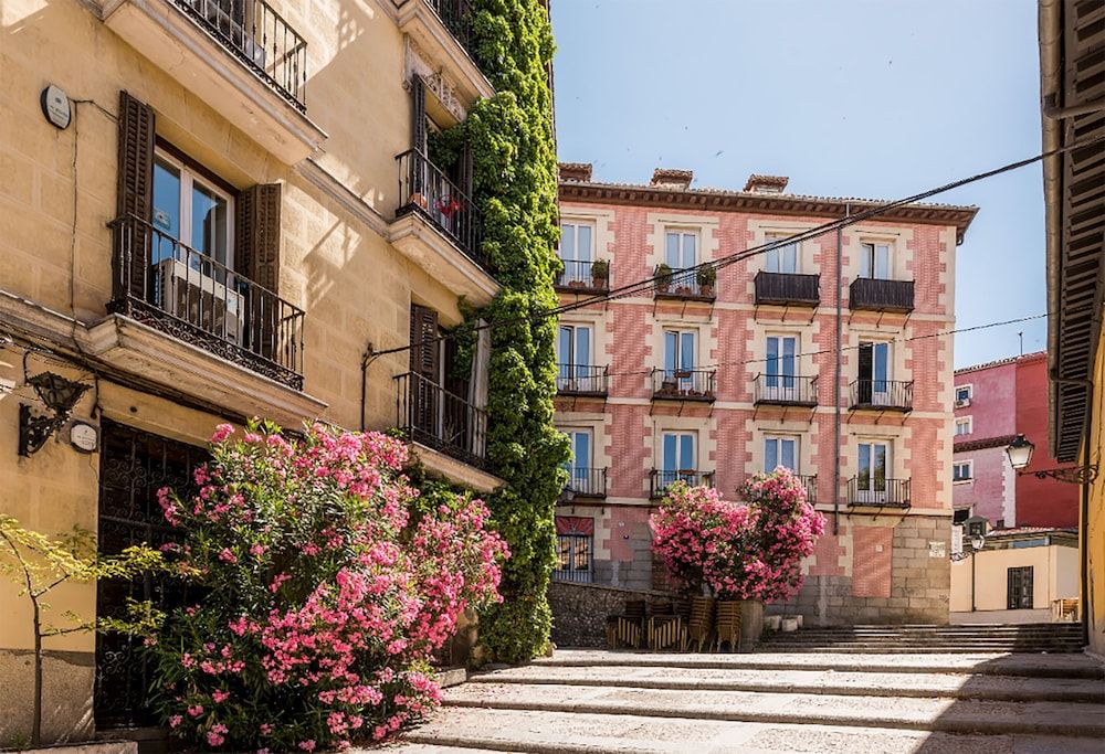 undefined Boutique Apartments in the Heart of Madrid 8