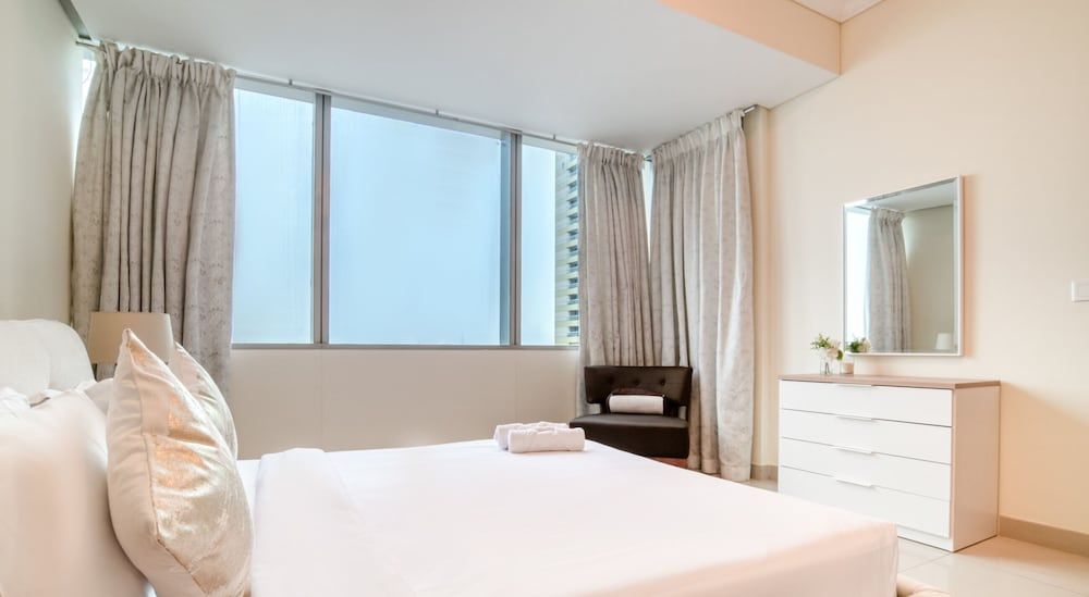 undefined Captivating Sky & Sea Views in Two Bedroom Suite 7