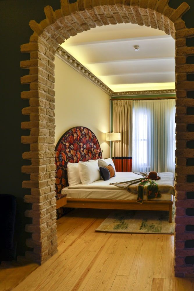 Sirin Han Hotel Old City Deluxe Triple Room 15
