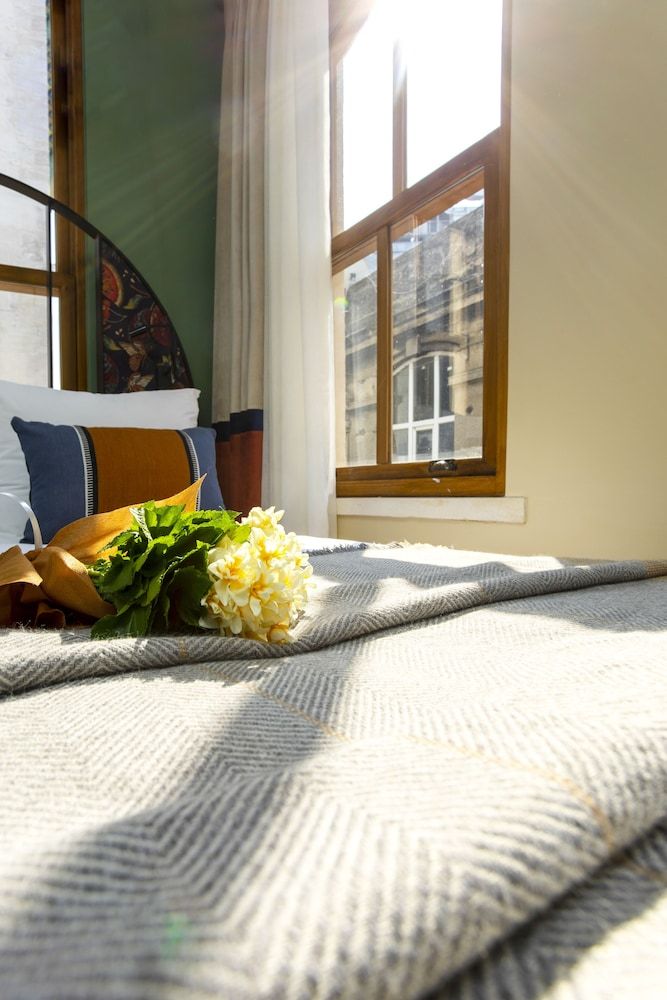 Sirin Han Hotel Old City Deluxe Triple Room 5