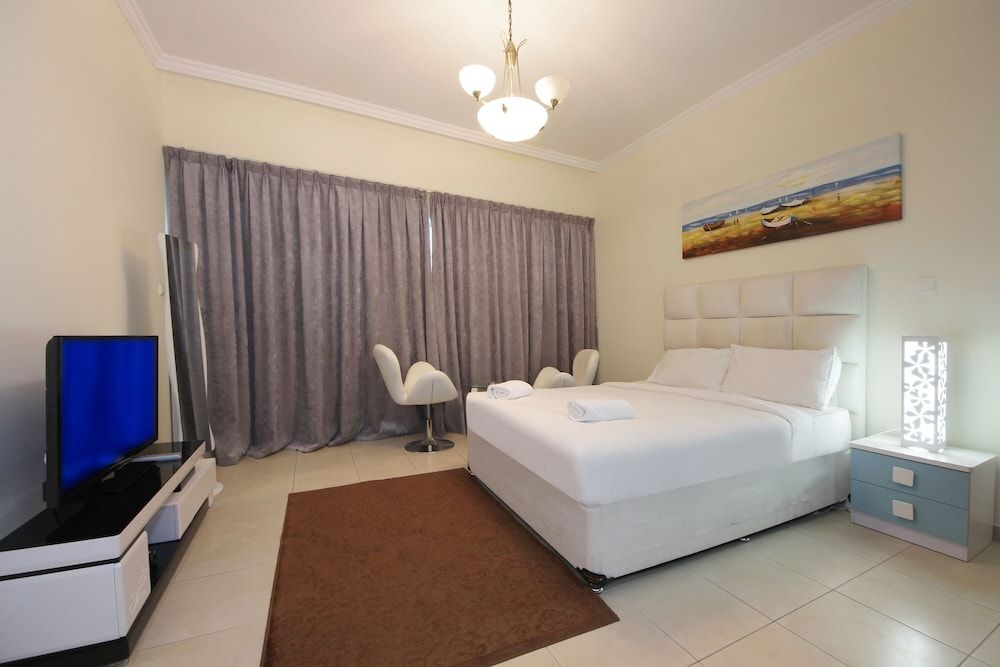 undefined Cozy Studio in Down Town Dubai