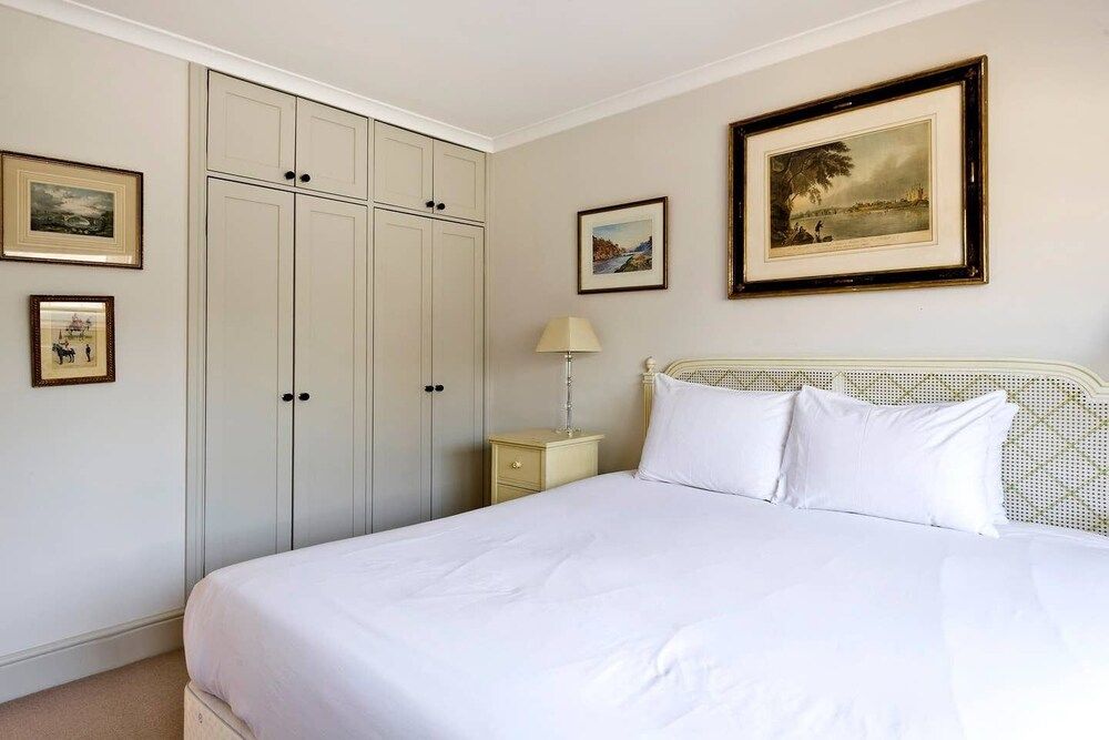 undefined Bright 2-bed Apartment in Fashionable Chelsea 5