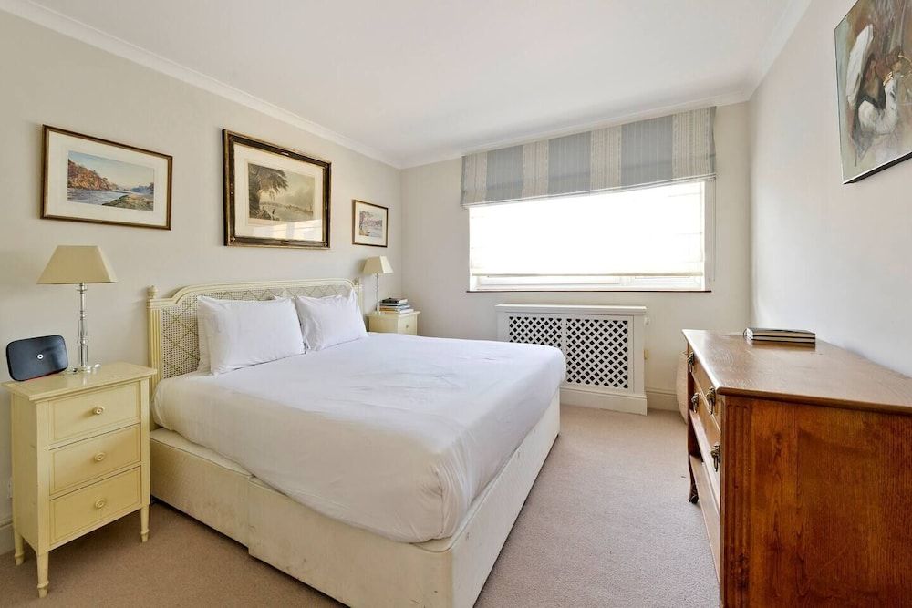 undefined Bright 2-bed Apartment in Fashionable Chelsea 3