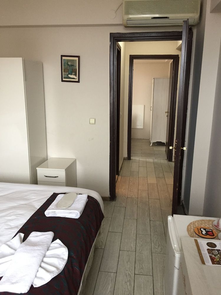 undefined Bufes Hotel 7