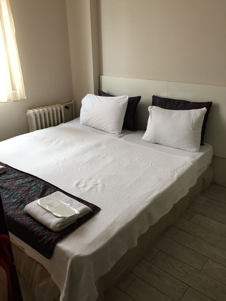 undefined Bufes Hotel 10