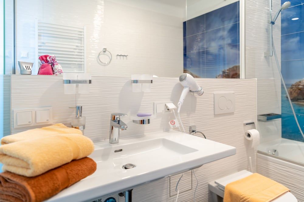 Skyflats Vienna Ring View Panoramic Apartment, Terrace (Sauna, Whirlpool) 13