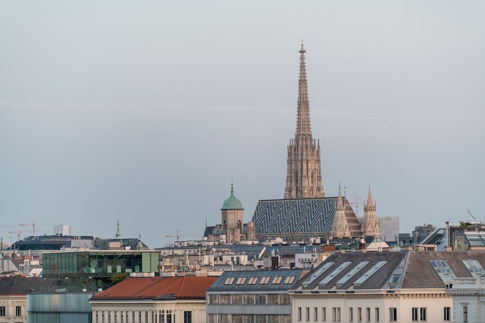 Skyflats Vienna Ring View Panoramic Apartment, Terrace (Sauna, Whirlpool) 23