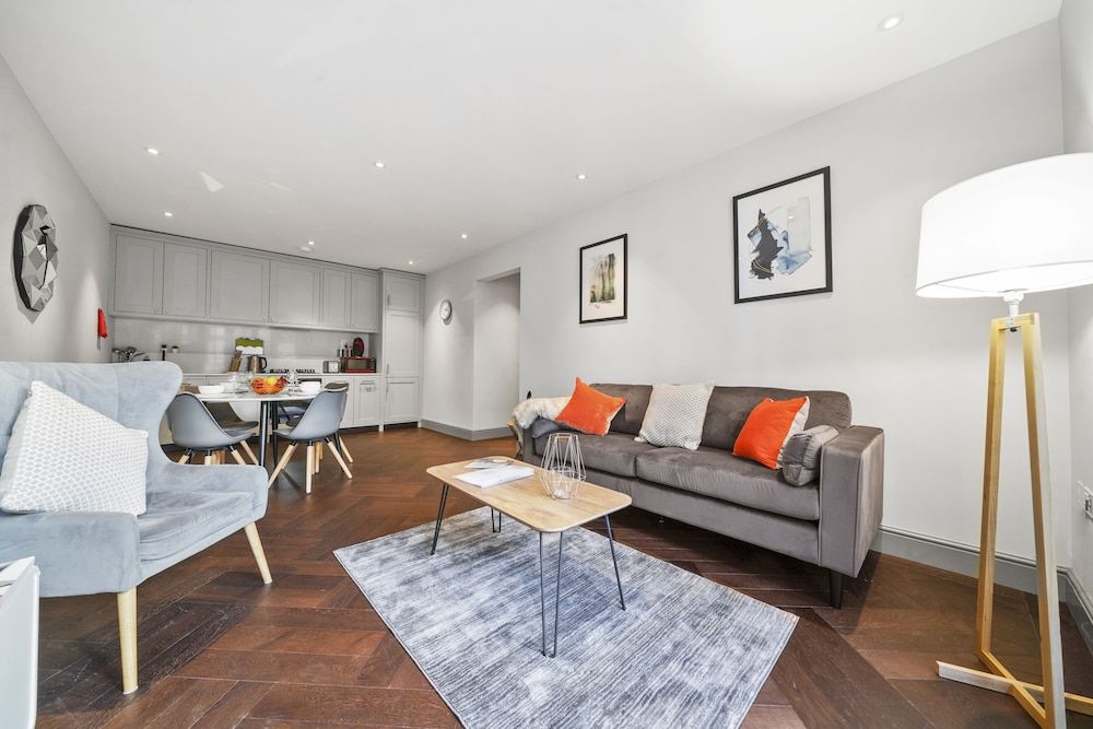 undefined 2 Bed Lux Apartments near Central London FREE WIFI by City Stay Aparts London 3