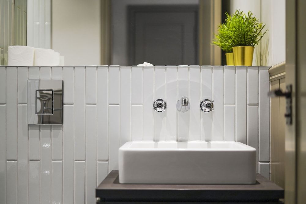 2 Bed Lux Apartments near Central London FREE WIFI by City Stay Aparts London Signature Apartment, 2 Bedrooms 21