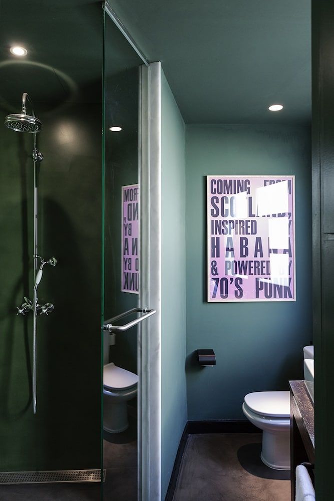 chic&basic Habana Hoose Deluxe Double Room With Balcony 5