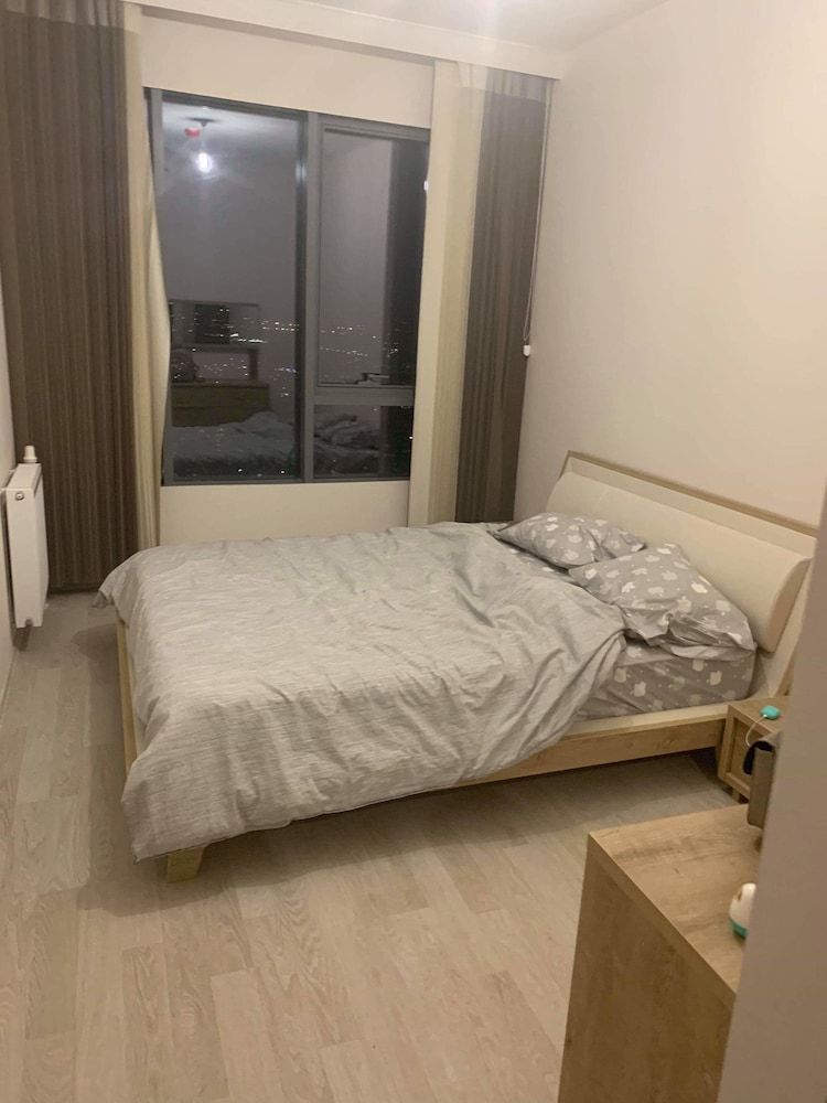 Family Apartment, 3 Bedrooms, City View