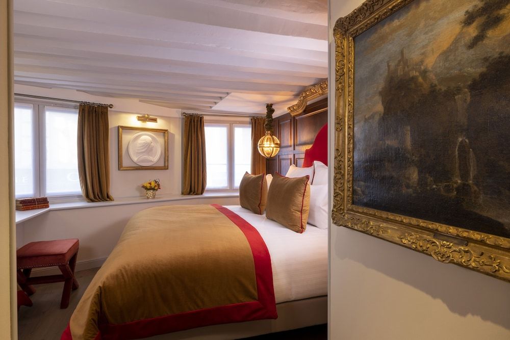 Maison Cardinal Furstemberg Apartment