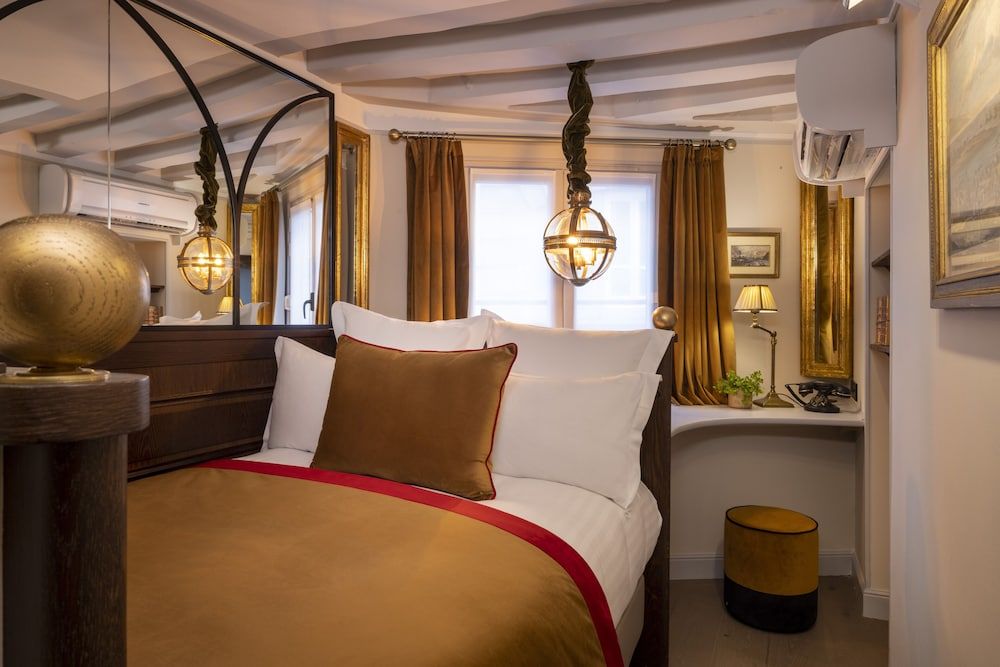 Maison Cardinal Furstemberg Apartment 2