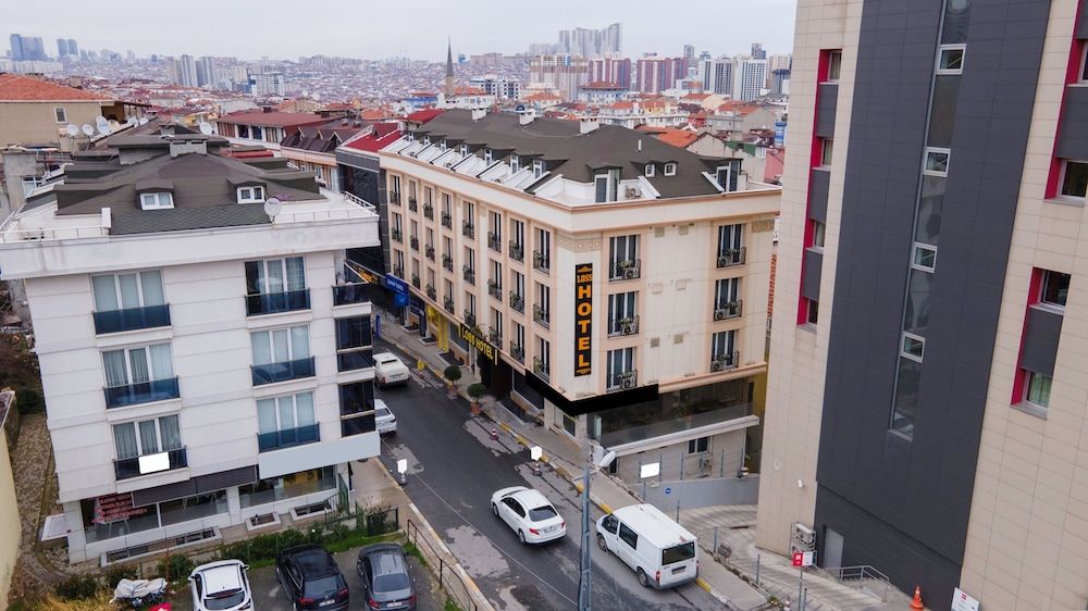 undefined Loss Hotel 8