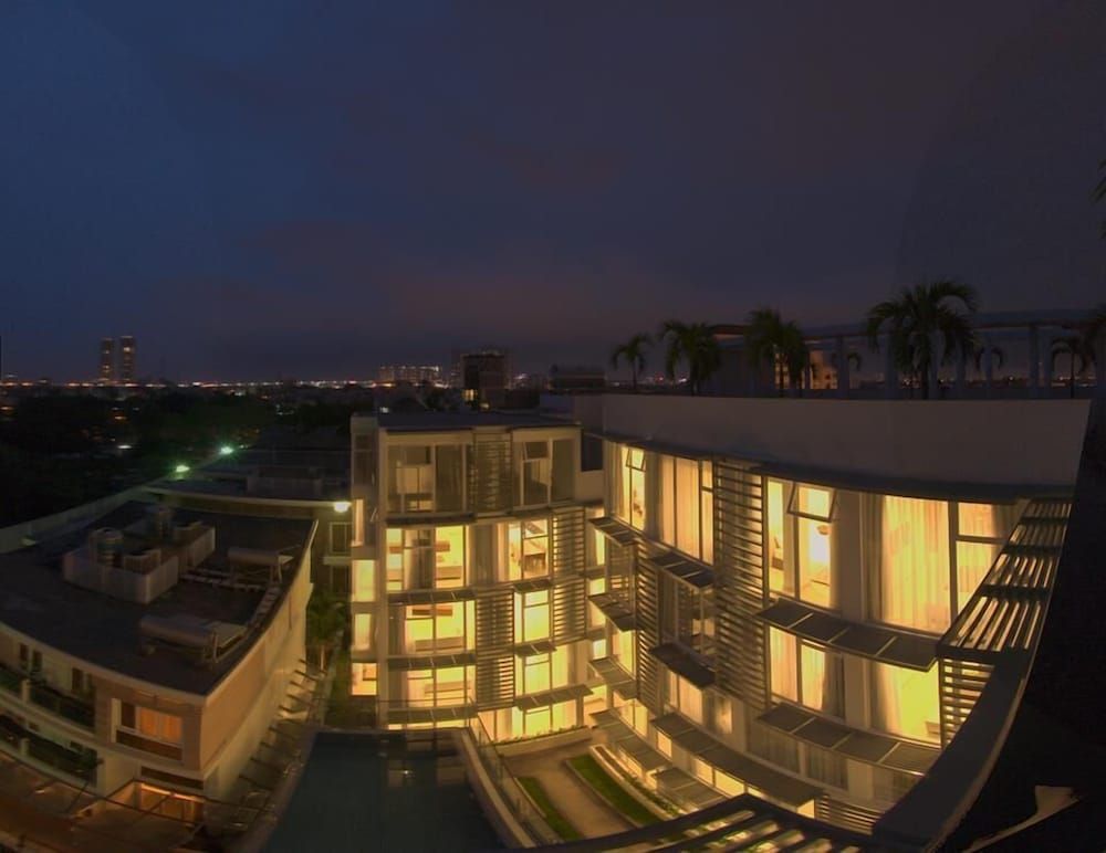 undefined Glenwood Residences 5