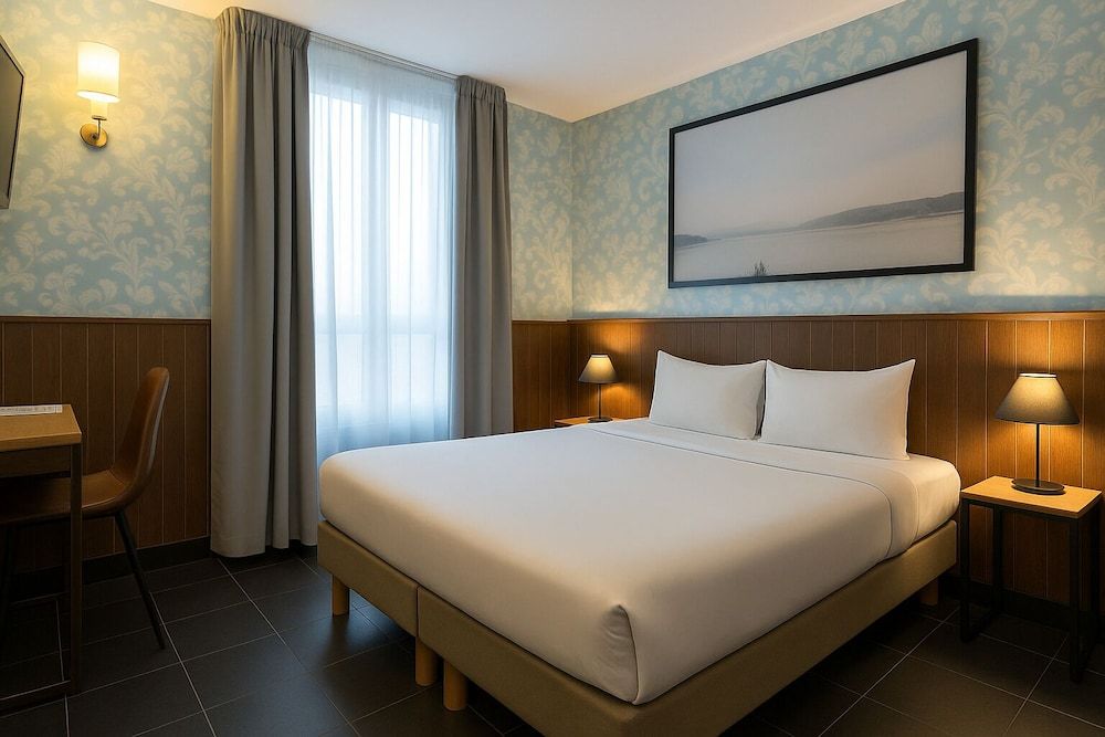 The Walled off Hotel Paris Standard Double Room 2