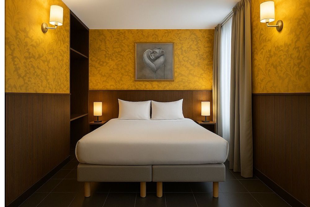 undefined The Walled off Hotel Paris 9