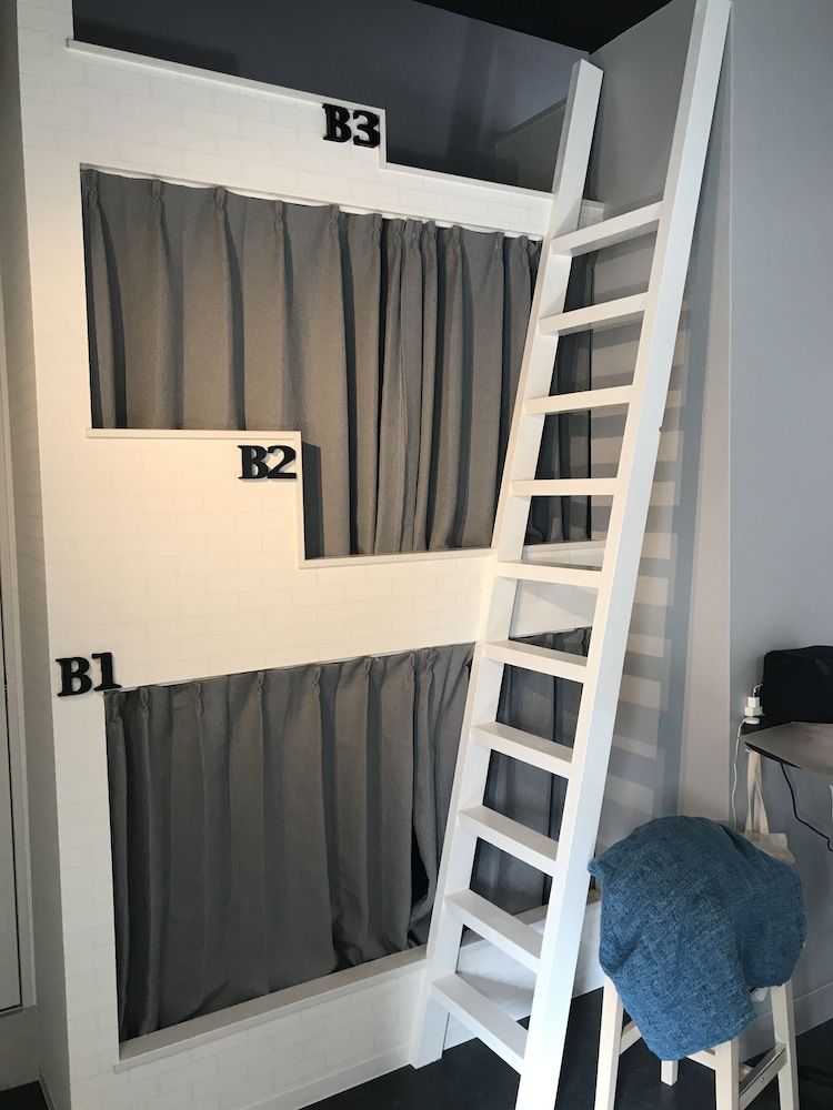 undefined Hostel 1010 6