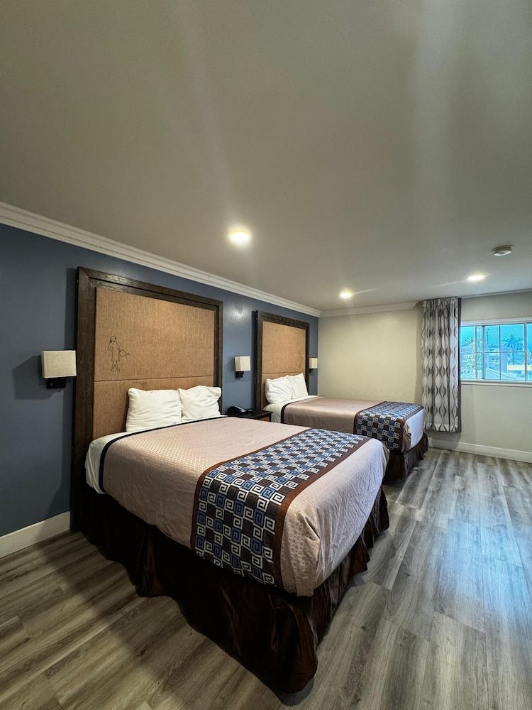 Room, 2 Queen Beds