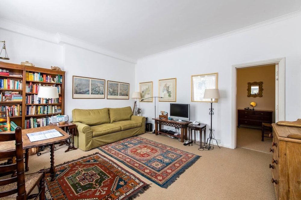 Traditional 1 Bed in Chelsea Near Harrods Apartment (1 Bedroom) 16